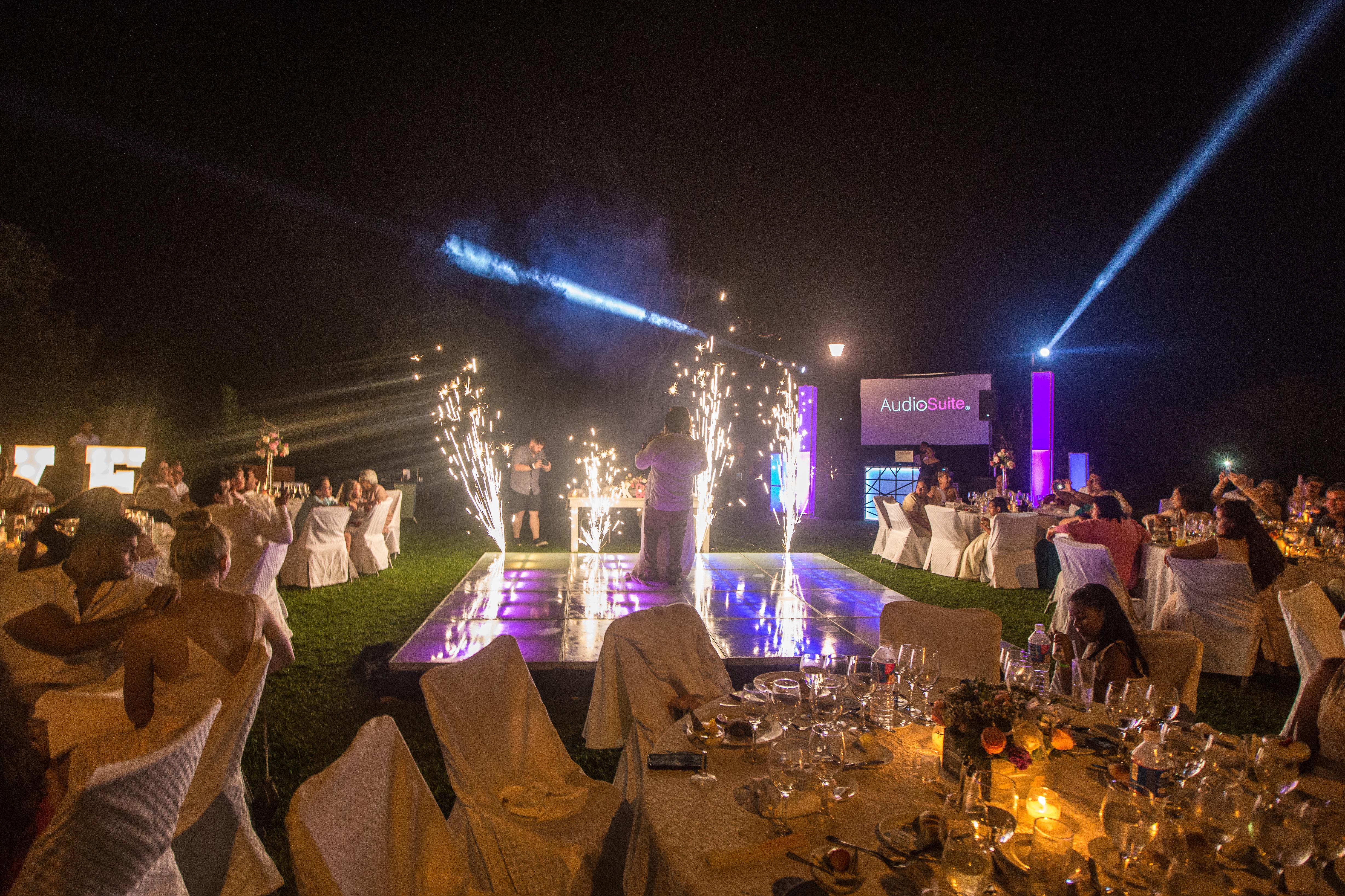 Azul Ixtapa Grand All Inclusive Suites - Spa & Convention Center Buitenkant foto Wedding in Egypt