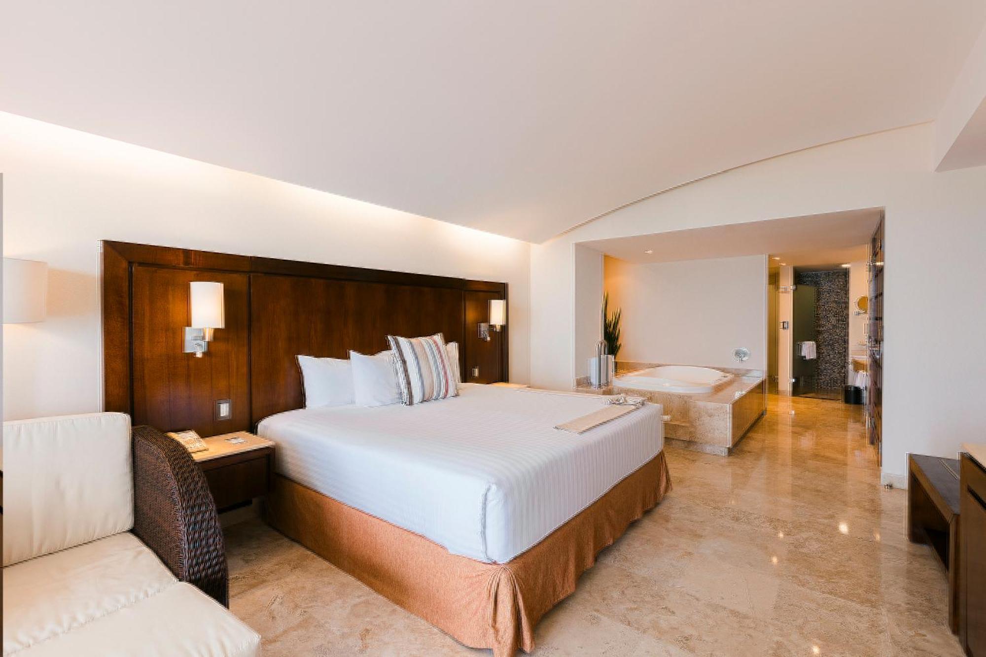 Azul Ixtapa Grand All Inclusive Suites - Spa & Convention Center Buitenkant foto A room at the hotel